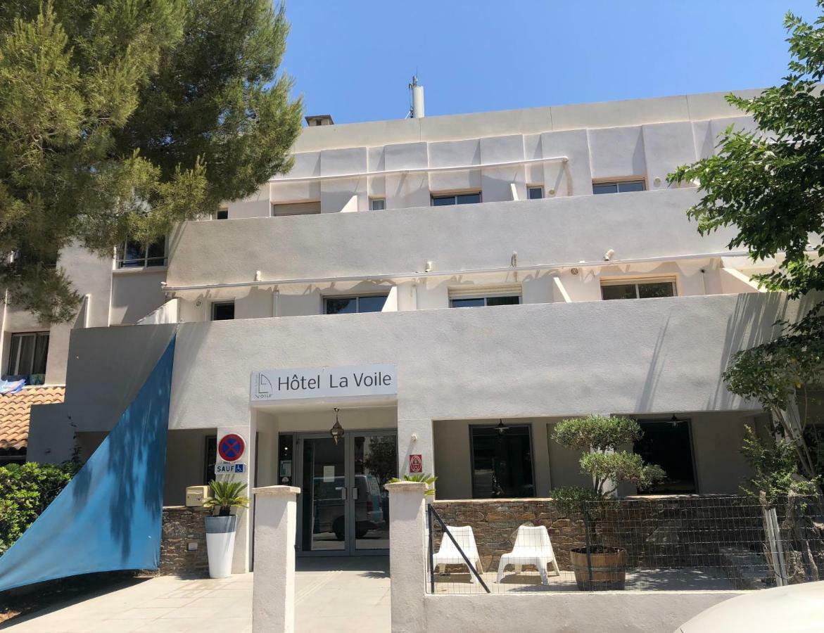 בורם-לה-מימוזה Hotel La Voile מראה חיצוני תמונה